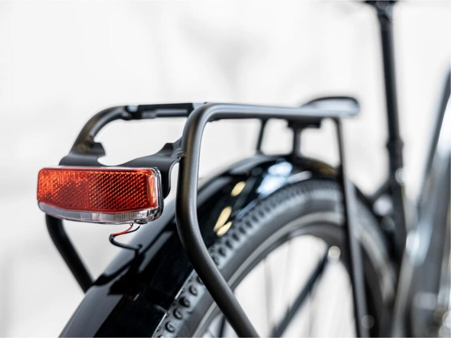 VTC Électrique Trek Allant+ 7 Stagger Shimano Deore 10V 625 Wh 2023