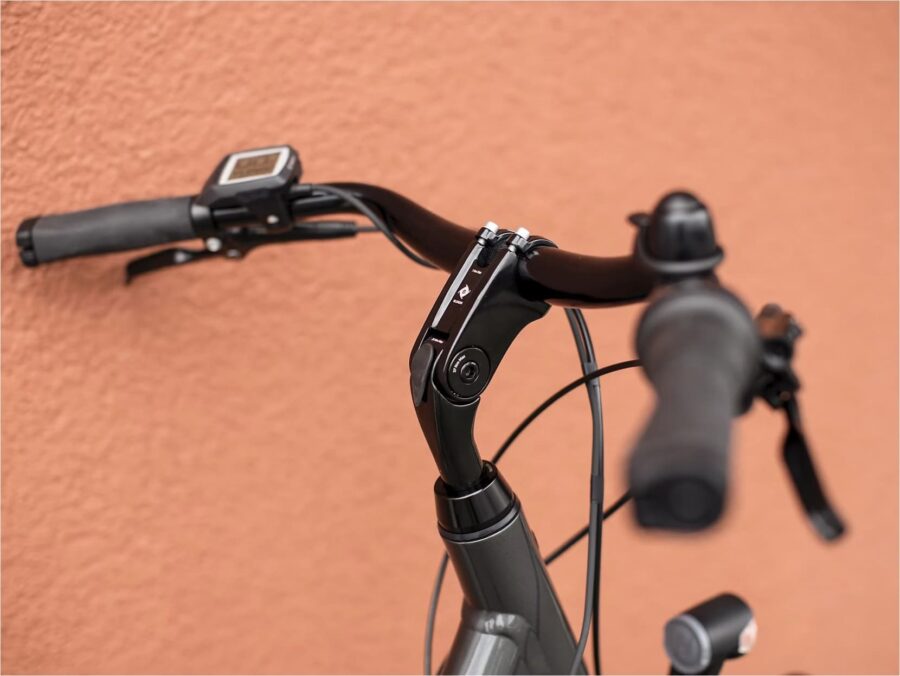 Vélo Électrique Trek District+ 1 Lowstep Shimano Nexus 400 Wh 2023