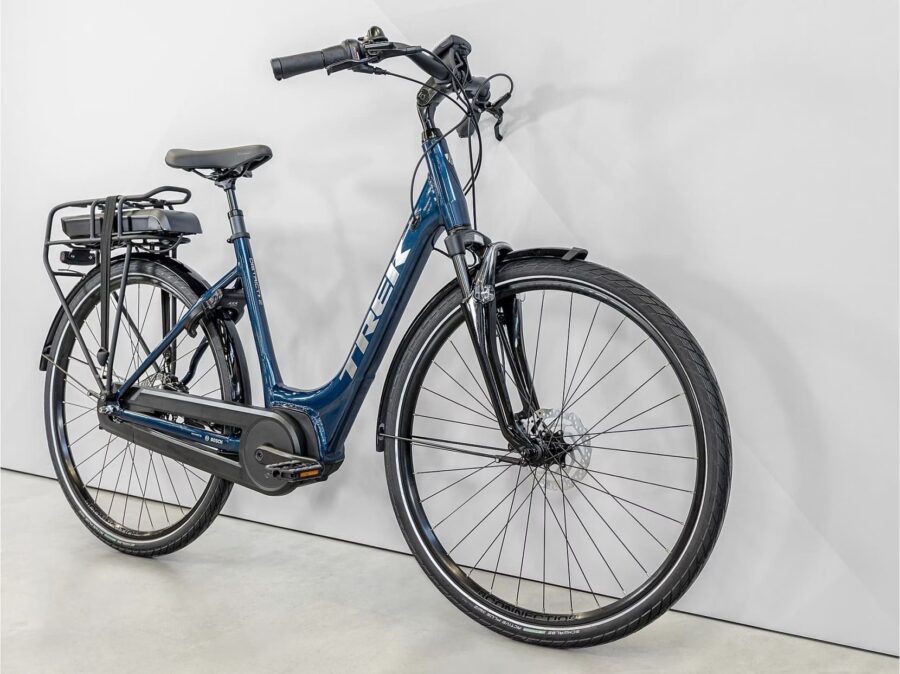 Vélo Électrique Trek District+ 2 Lowstep Gris 2023